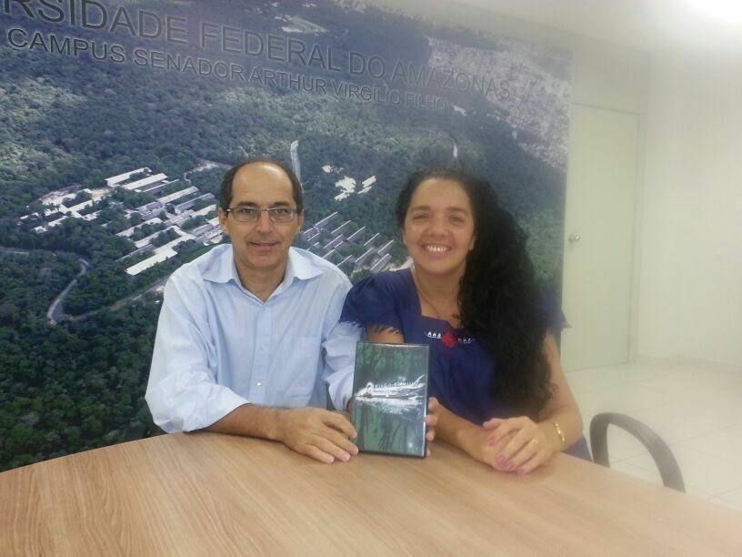 Professor Hedinaldo Lima e Isabela Thiago de Mello